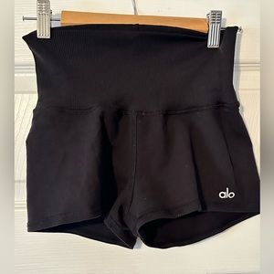 ALO 3” High Waist Airlift Short